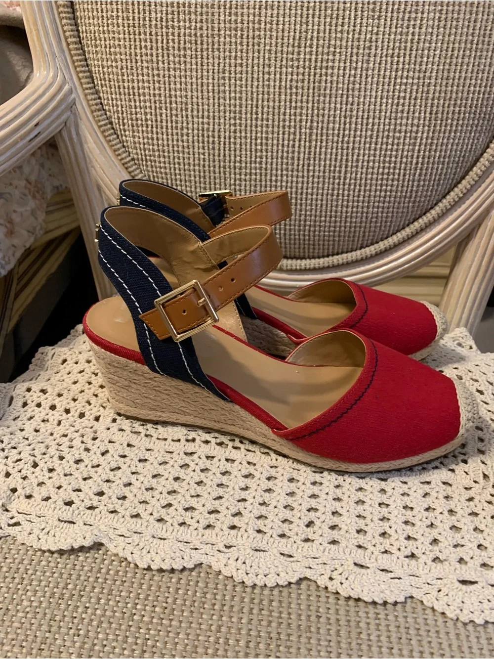 Tommy Hilfiger Red Canvas Nilsa Espadrille Wedge Sandals size 7 1/2